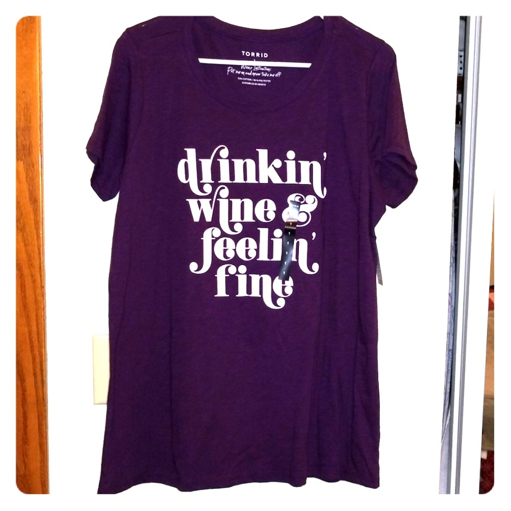 Graphic tee